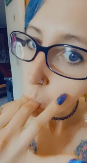 mmm wanna taste? 👅💦