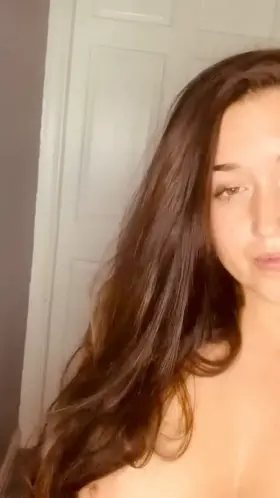 I hope that the 5 guys who see this like my petite body 💕 