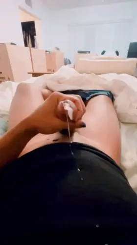 Got Gooey Glue on My Shirt !💨💨💨