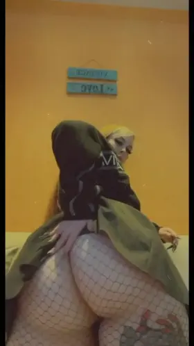 Would you try anal with me? Yes or no?😈💦