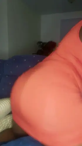 Wanna pound this fat ass?