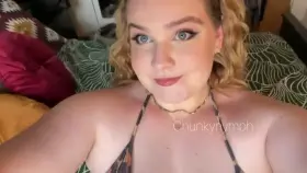 Have a lovely day filled with smiles and boobs!