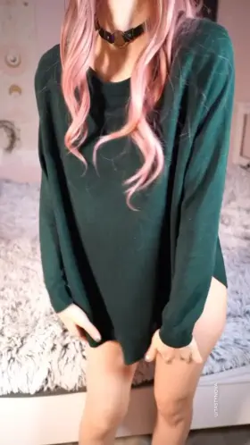 Does your cock grow at the sight of my tight body? 💕