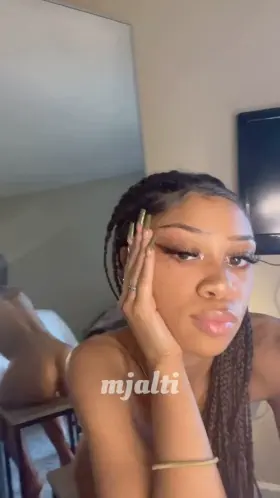 would you let me sit on your lap ?