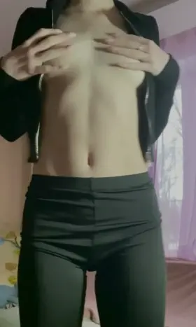 I think I look cuter without clothes