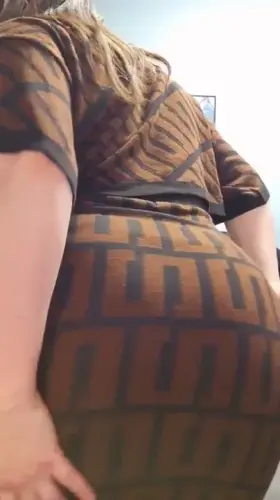 My boss has no idea I like to show myself off to strangers on the internet [F]