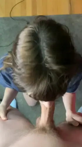 I got my cute face covered in his cum🤤(19f OC)