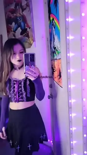 your little emo gal says hi