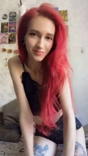 🔥MY PAGE IS FREE👠Teen Russian 🇷🇺 student and awesome custom maker🖤 Selling dirty panties/socks👙🧦Video call/Fetish/Toys/Sexting/4K Customs🌺 Dick rate🍆