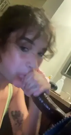 my last bf said i was too messy, would you mind if i sucked u sloppy?