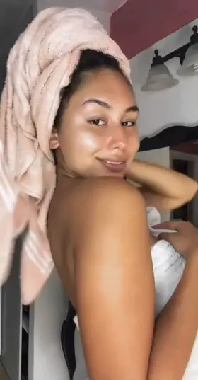 It honestly turns me on that strangers see this