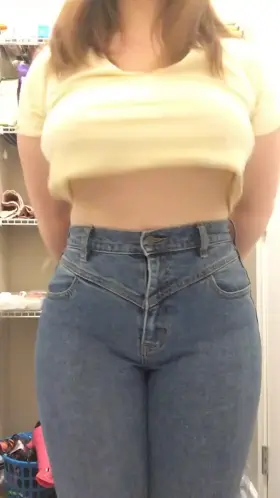 Ignore the peeling. Just focus on the big titties dropping in your face