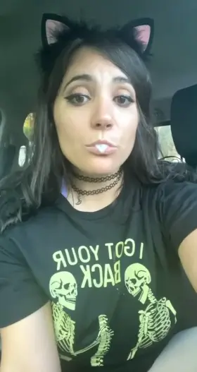 U/peachesNNcreamNNshit is the hottest of the week