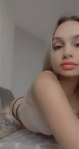 I need someone to fuck me raw.