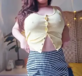 Tops with poppers are a non bra wearing girl's best friend.