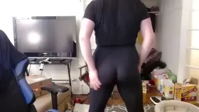 I need my holes filled so badly