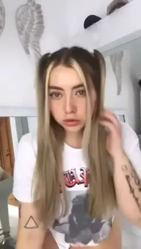 🍉If your wife doesn't let you fuck her asshole you can fuck mine