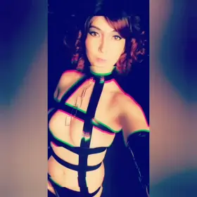 Would you download me 😘 I'd be the best personal A.I system you've ever had.💛