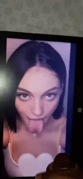 Get your girl BLACKED for Christmas. Read my bio on how to request a tribute