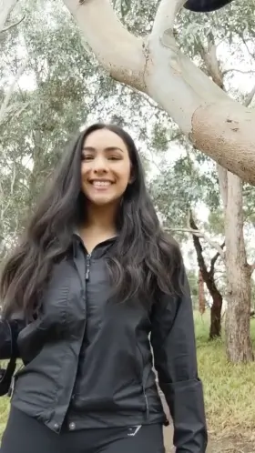 Do you like it ? ( Her Free Folder In Comments )