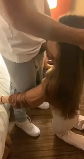 Bro fucks my gfs mouth