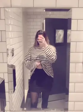 risking a ghostie reveal in a British pub