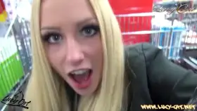 Quickie At The Store