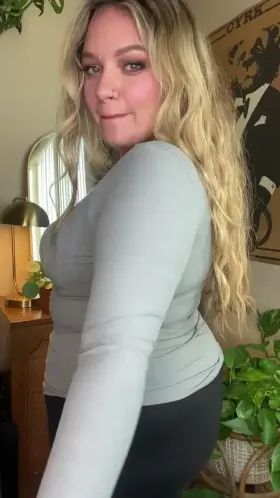 First post! Chubby mom of 3, hope you like my ass. [f30]