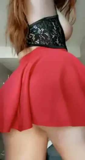 Ass Spread Booty Wiggle