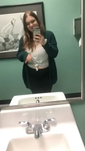 ‘cause I got a peaceful easy feeling 😎(gif)