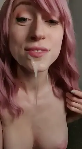 I spend most of my days feeding on cum 💦😝