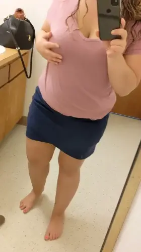 Jewel plugs are the perfect addition to skirts, don't you agree?