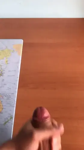 Imagine your body replacing the desk 👀🤤 what a massive load that was! 😳😉💦💦