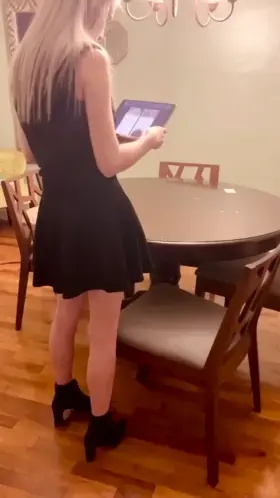 I Just Want To Look At Tumblr 🙄