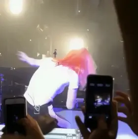 Hayley Williams has a under-appreciated ass!