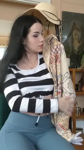 This is the true meaning of Creativity 🌟 ( More Of Her Creativity Content In Comments )