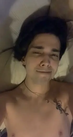 [24] alright yeah I gotta stop being lazy and go do my workouts lol