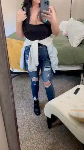 How can I convince you to wanna fuck a curvy MILF? [30F]