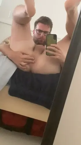 Just squirting his cum out of my ass after getting pounded 🍑💦😜😈