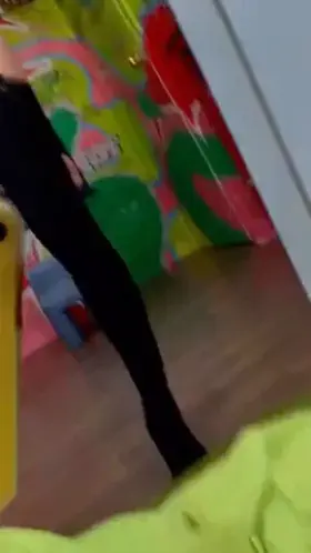 Plays cyberpunk 2077 once