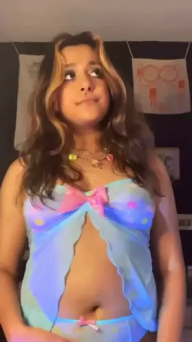 I love recognizing someone from across a room