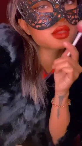 I'm ready for a rough pounding, you cumming?