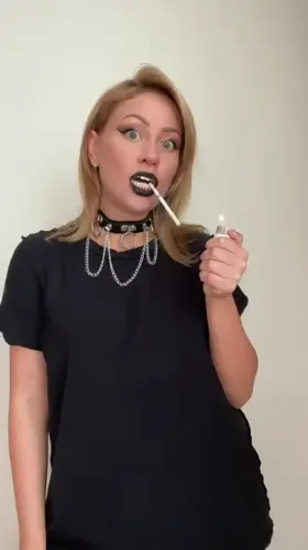 I hope I hot in black