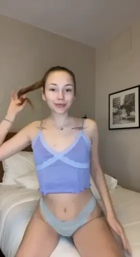 Do you like flat tits, like my?