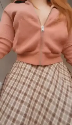 Describe my petite body in one word