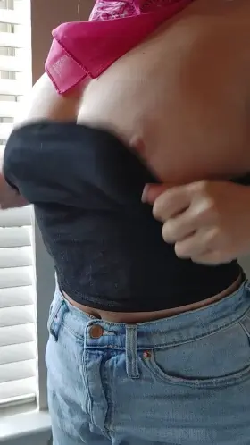 There's a lack of titty pops and I'm trying to change that!