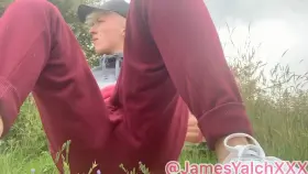 Who’s into outdoors?😏