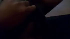 can someone come suck me off please? 😩