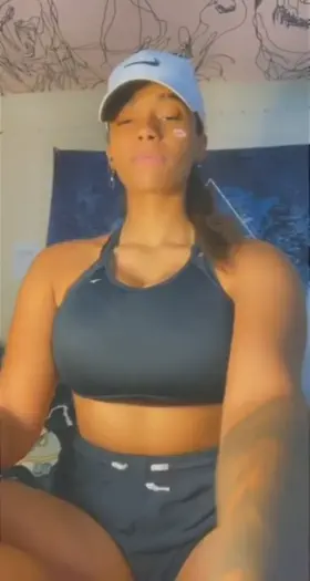 Busty Milf Huge Tits