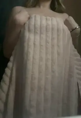 Watch them bounce 👀 (OC)